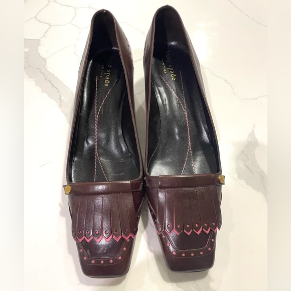 Kate Spade Tulsa Chocolate Calf Pump Kitten Heel shoes Y2K
Made In Italy SZ 8.5 - Picture 2 of 8